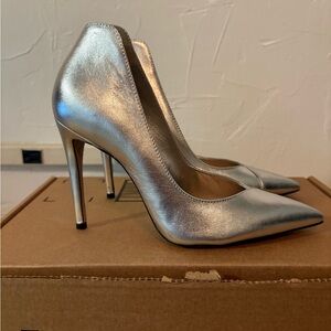 SCHUTZ Stiletto Heels - Size 5B
